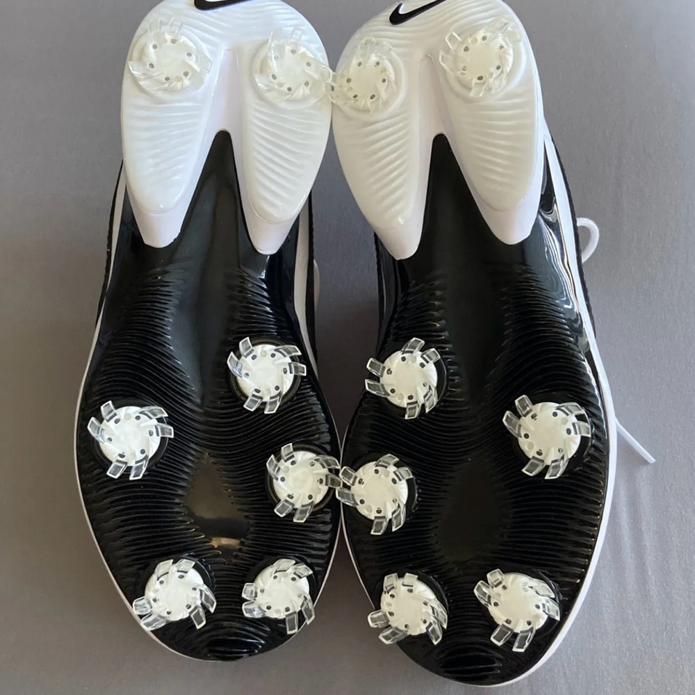 Women’s Nike Air Zoom Golf shoes. - Picture 5 of 5